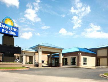 Hotel Quality & - Quad Cities Moline