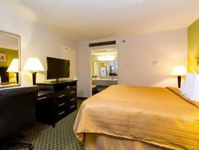 Quality & - Quad Cities Moline
